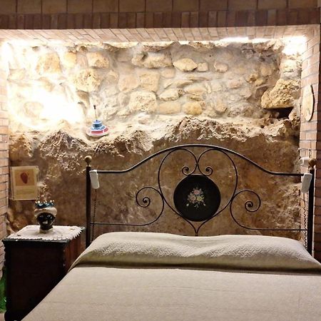 Guest House La Corte Normanna Шакка Екстер'єр фото