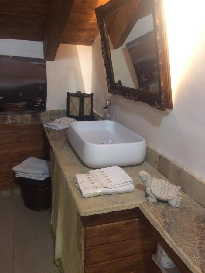 Guest House La Corte Normanna Шакка Екстер'єр фото