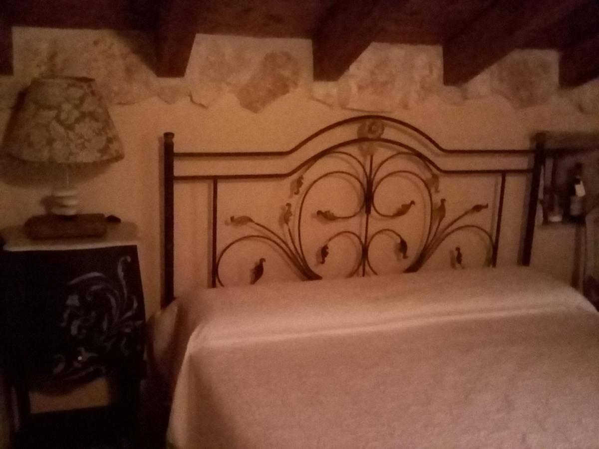 Guest House La Corte Normanna Шакка Екстер'єр фото